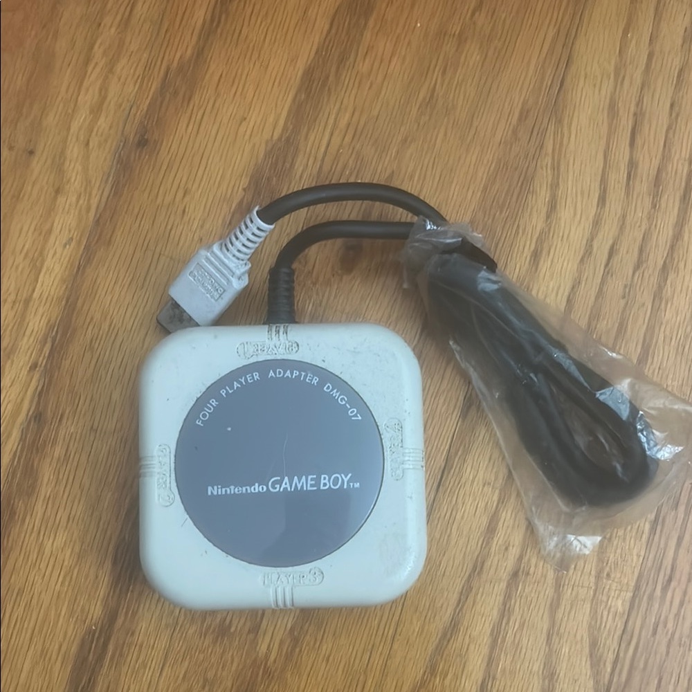 Nintendo Game Boy Adapter - White and Black